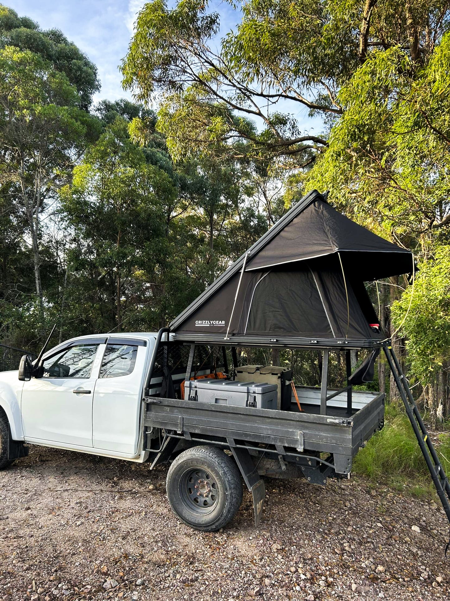 1.3 Rooftop Tent