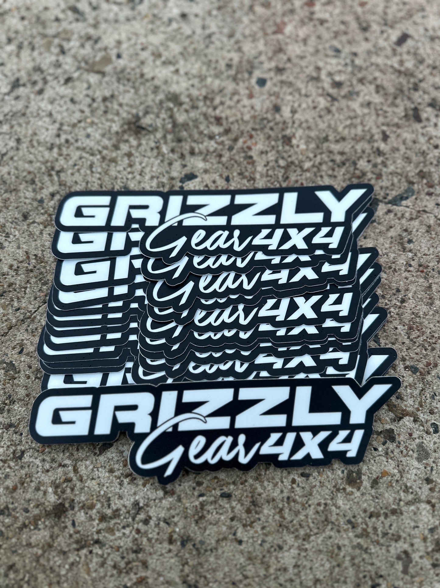 Grizzly Gear 4x4 Sticker